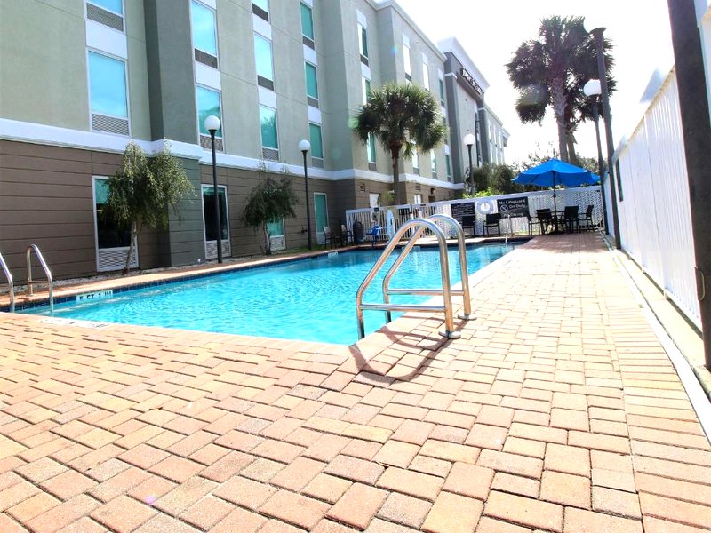 ハンプトン イン アンド スイーツ パーム コースト サウス (Hampton Inn & Suites Palm Coast)の写真