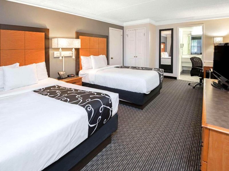 ラ キンタ イン バイ ウィンダム サンアントニオ インターステート 35 ノース アット トゥーパーウェイン (La Quinta Inn by Wyndham San Antonio I-35 N at Toepperwein)の写真