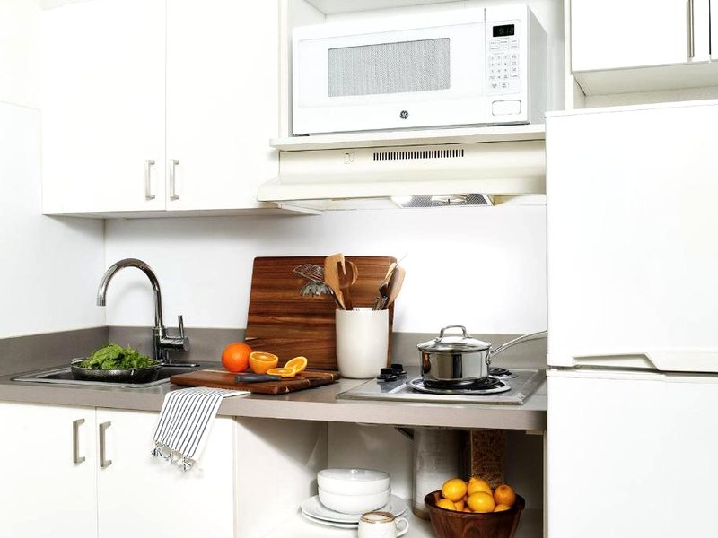 InTown Suites Extended Stay San Antonio TX - Perrin Beitel Roadの写真