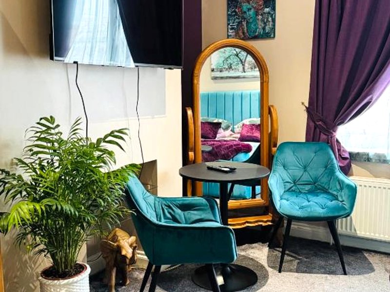 Super King, Close to Beach, Shops, Train, Shared Bathroomの写真