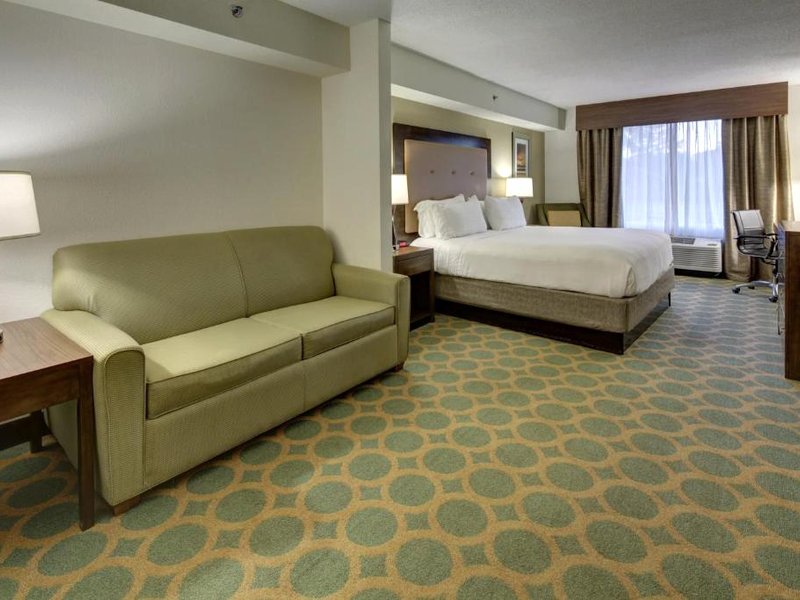 Holiday Inn Express Hotel & Suites Emporia By IHGの写真