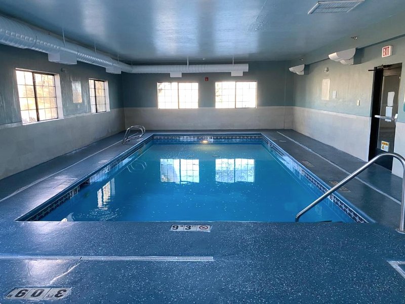 Holiday Inn Express Hotel & Suites Raton By IHGの写真