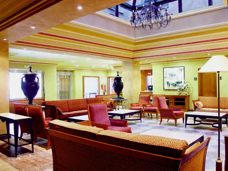 Hotel Pamplona Villavaの写真