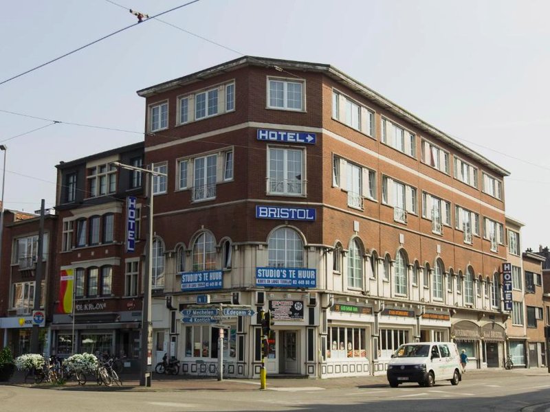 Hotel Bristol Internationaalの写真