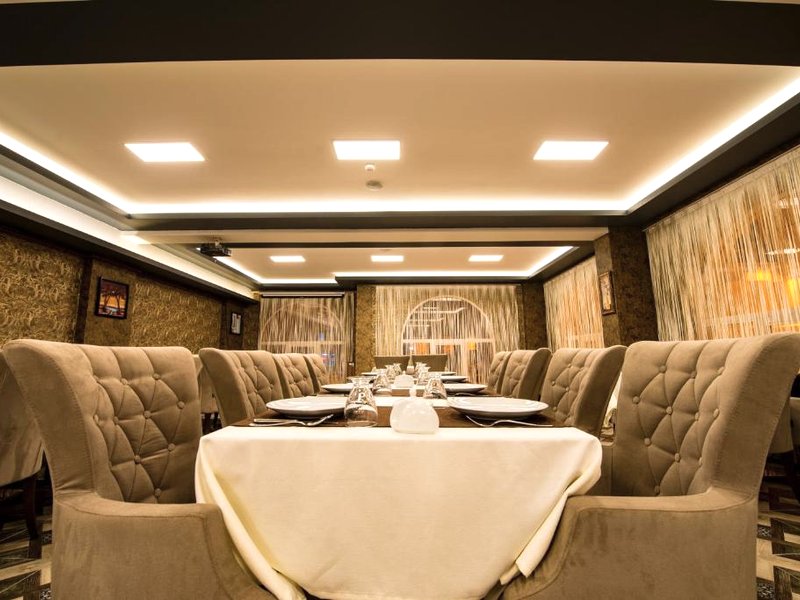 Kars-i Sirin Otelの写真