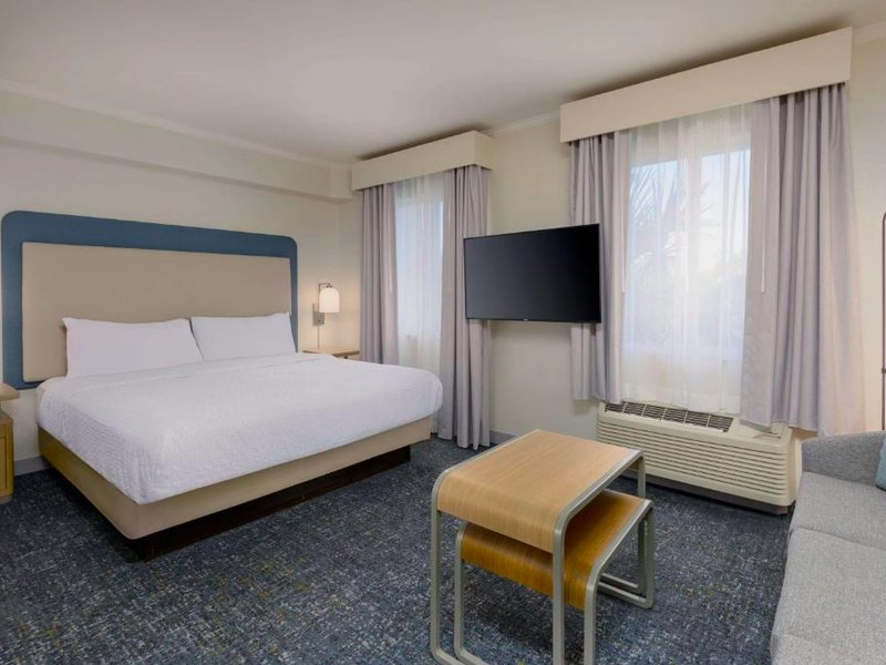 Homewood Suites by Hilton Bonita Springsの写真