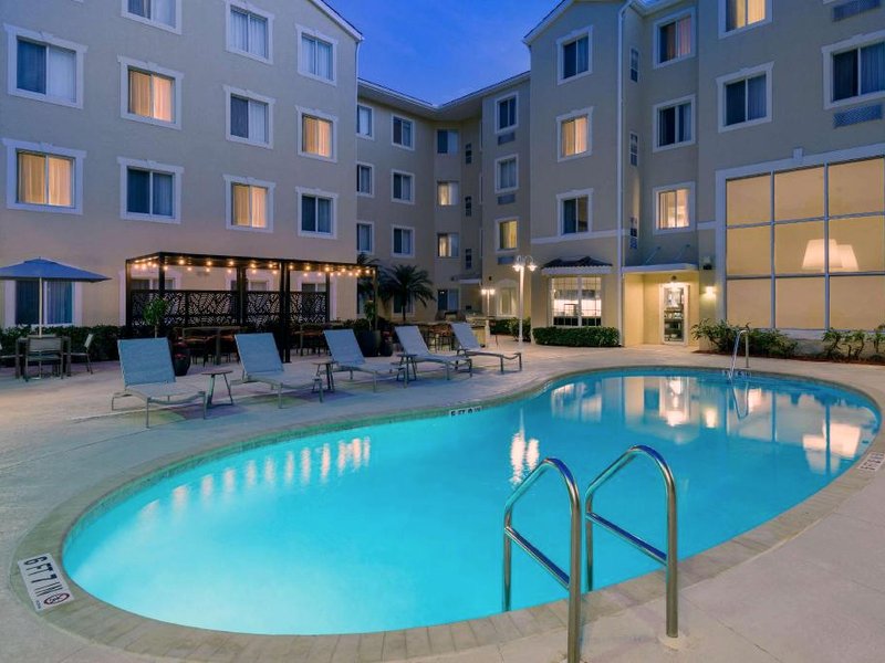 Homewood Suites by Hilton Bonita Springsの写真