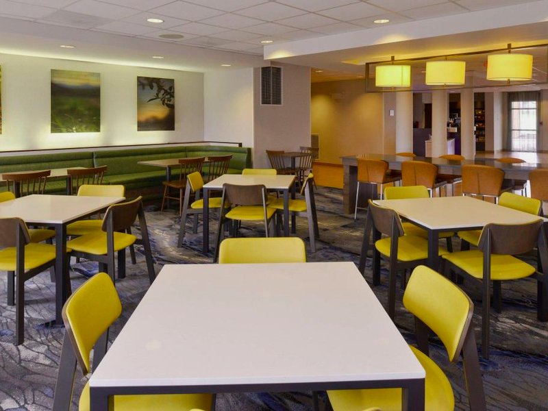 Fairfield by Marriott Inn & Suites Cedar Rapidsの写真