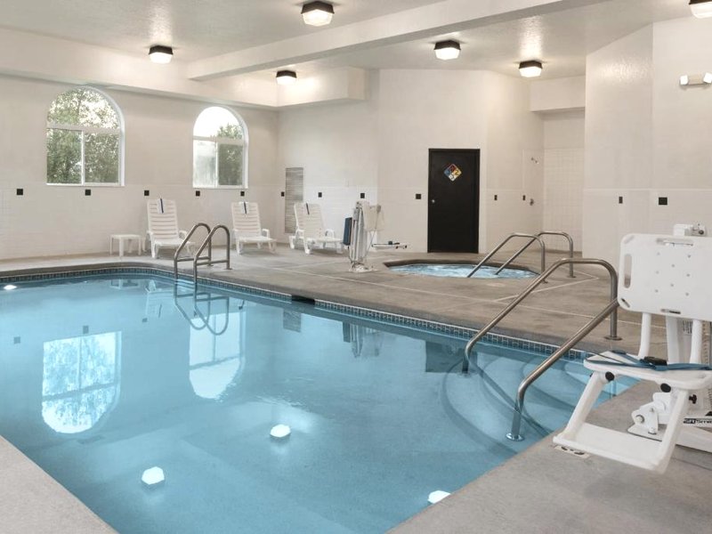 カントリー イン ＆ スイーツ バイ ラディソン シーダー ラピッズ エアポート (Country Inn & Suites by Radisson, Cedar Rapids Airport, IA)の写真