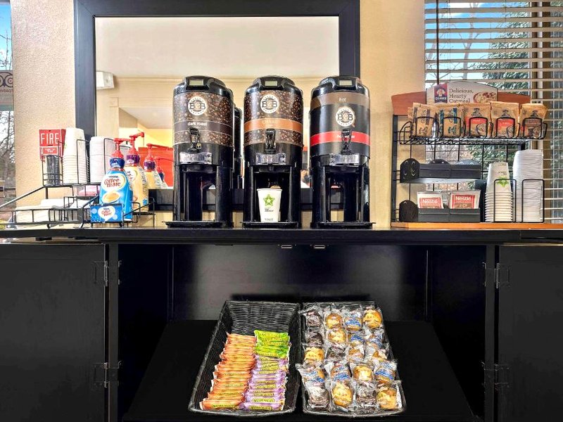 エクステンデッド ステイ アメリカ スイーツ - ロサンゼルス - アーケイディア (Extended Stay America Suites - Los Angeles - Arcadia)の写真