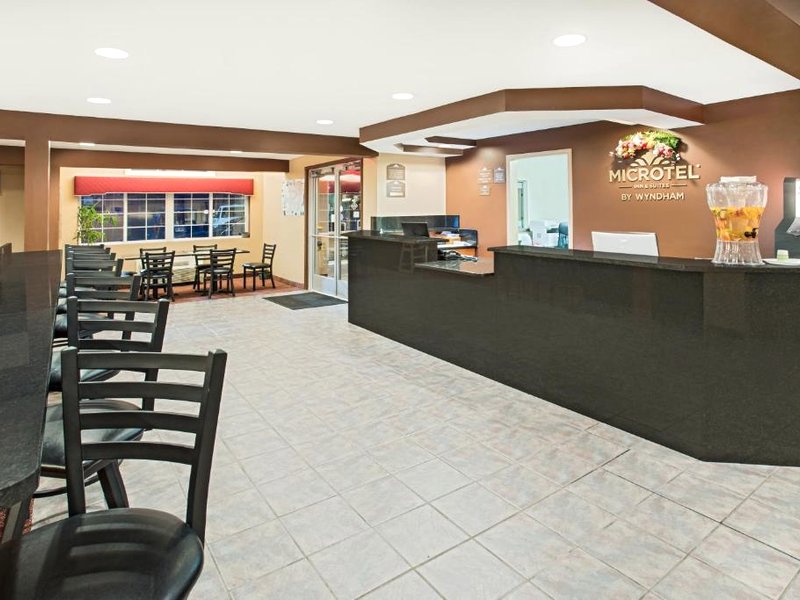 マイクロテル イン&スイーツ バイ ウィンダム ホランド (Microtel Inn & Suites by Wyndham Holland)の写真