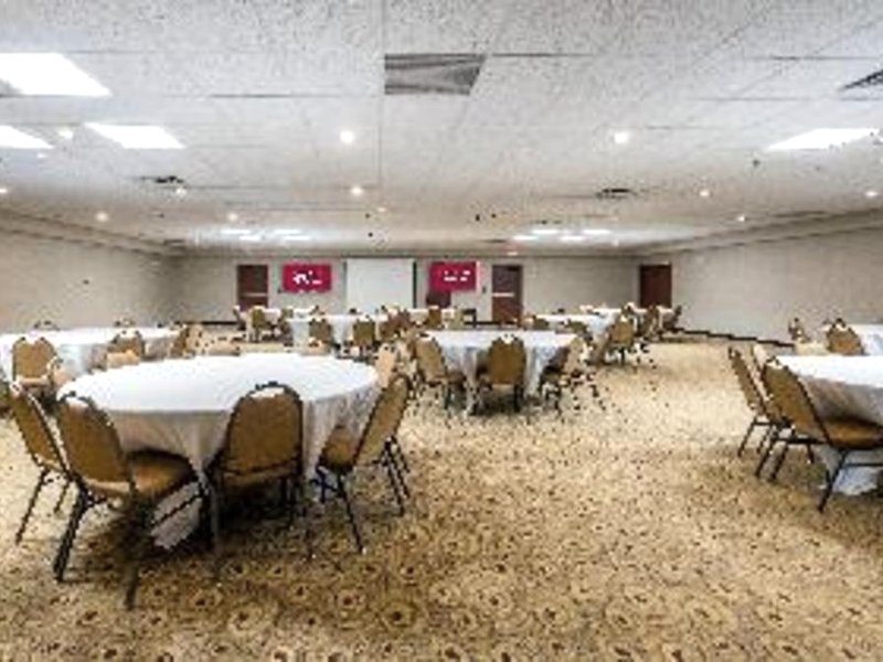 La Quinta Inn & Suites New Britain/Farmingtonの写真