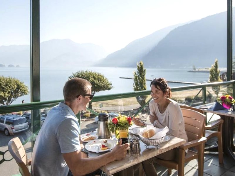 ハリソン ホット スプリングス リゾート&スパ (Harrison Hot Springs Resort & Spa)の写真