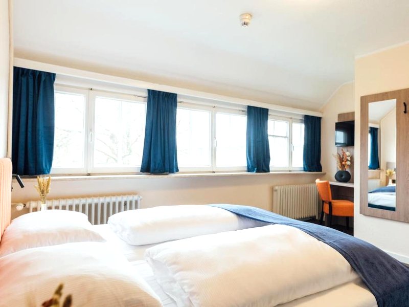 MYKY Hotel Pinneberg - Free Parkingの写真