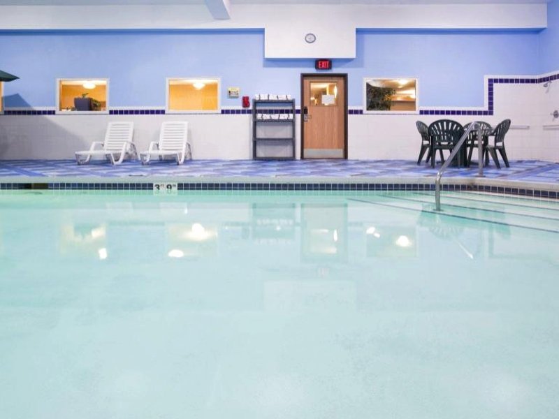 Holiday Inn Express Deforest By IHGの写真