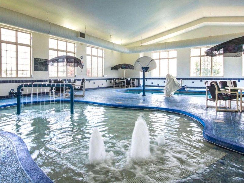 Comfort Inn & Suites Madison Northの写真