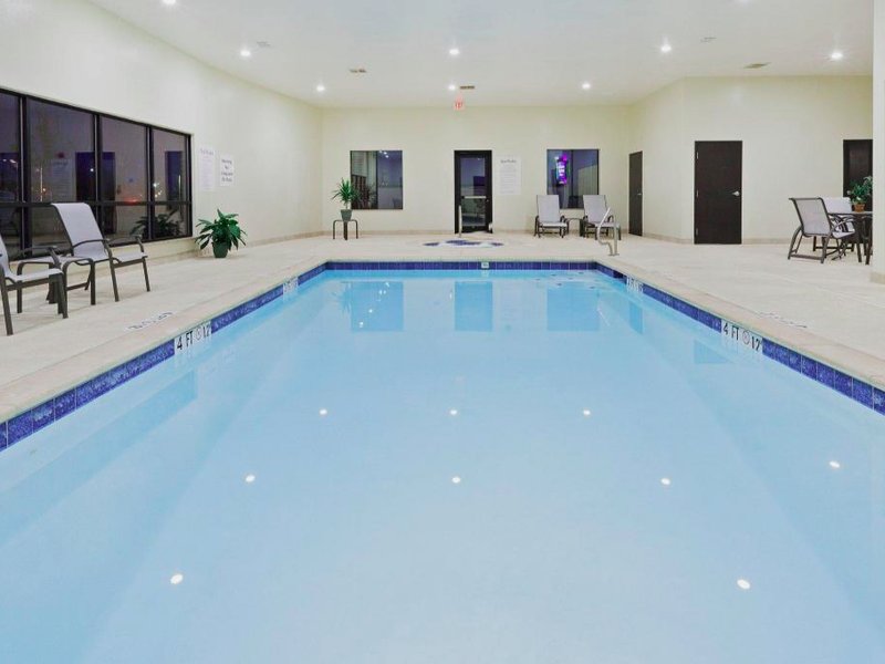 Holiday Inn Express Hotel & Suites Brownfield By IHGの写真