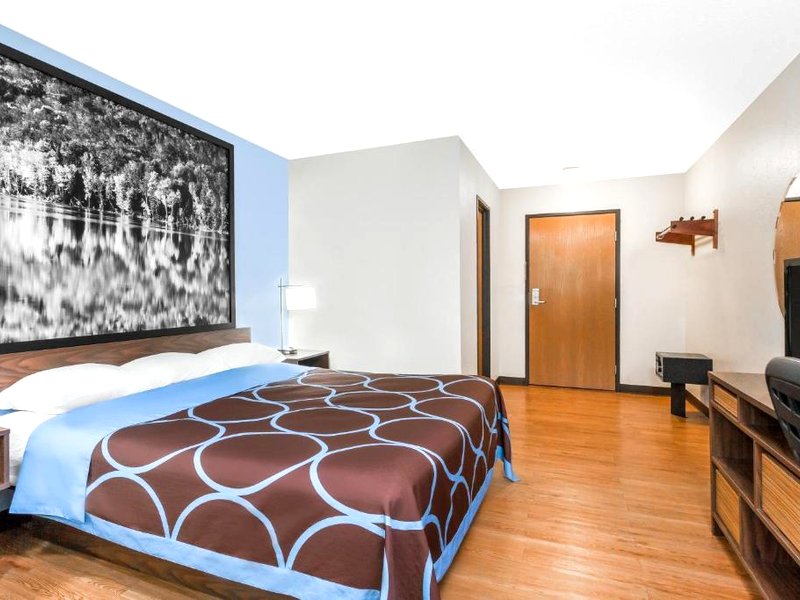 スーパー 8 バイ ウインダム オニオンタ クーパーズタウン (Super 8 By Wyndham Oneonta/Cooperstown)の写真