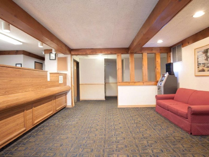 スーパー 8 バイ ウインダム オニオンタ クーパーズタウン (Super 8 By Wyndham Oneonta/Cooperstown)の写真