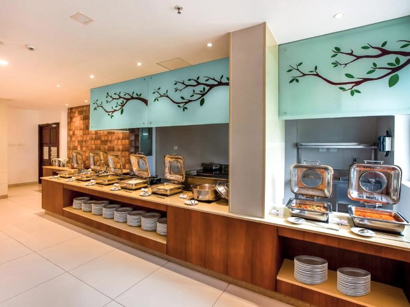 スターリング テッカディ (Sterling Thekkady)の写真