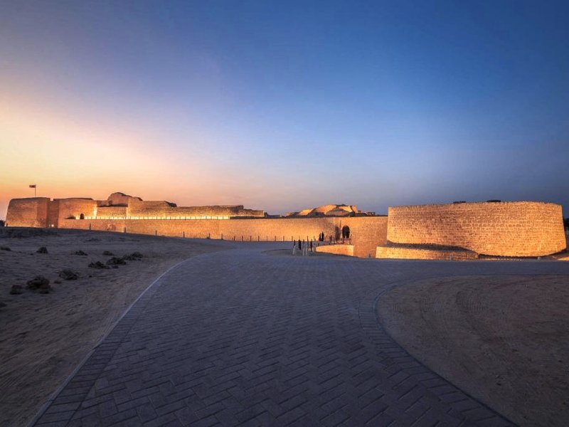 OYO 118 レヴィラ ホテル (OYO 118 Revira Hotel)の写真