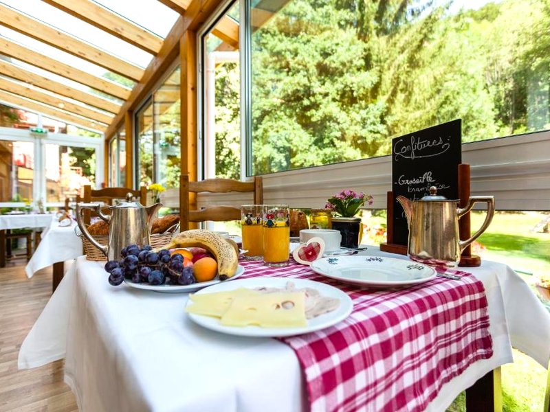 Logis Hotel Restaurant De La Poste et SPA de Montagneの写真