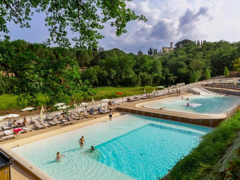 hu Firenze Certosa Camping in Townの写真