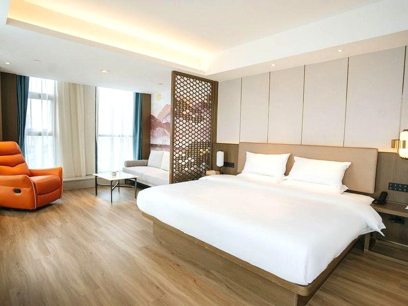 Manju Hotel (Longyou Wanming Fortune Center)の写真