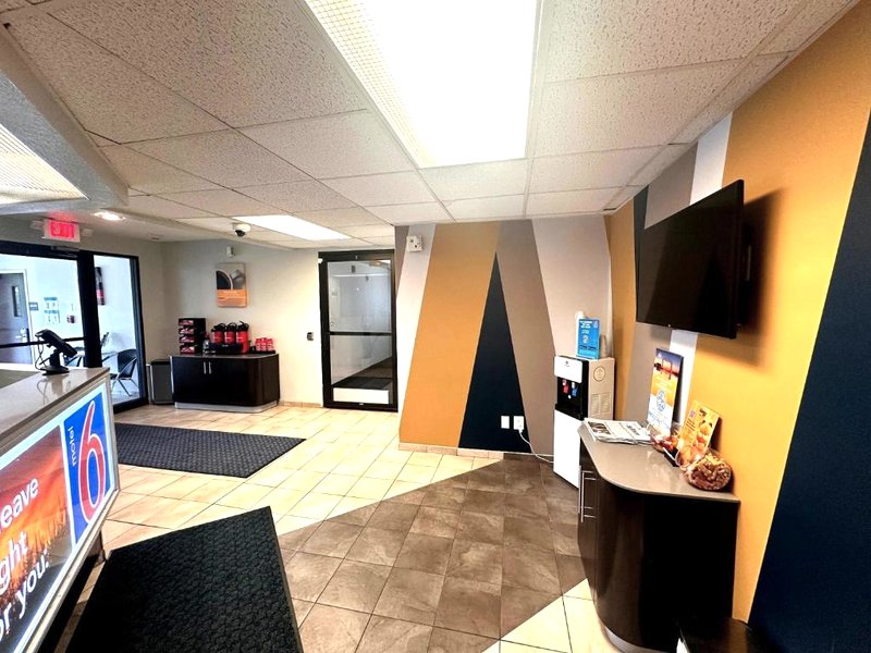 Motel 6 Duluth, MNの写真