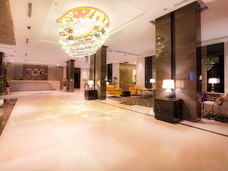 Azar Hotelの写真