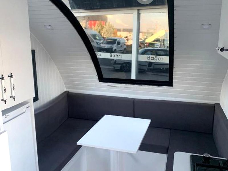 Caravan suitの写真