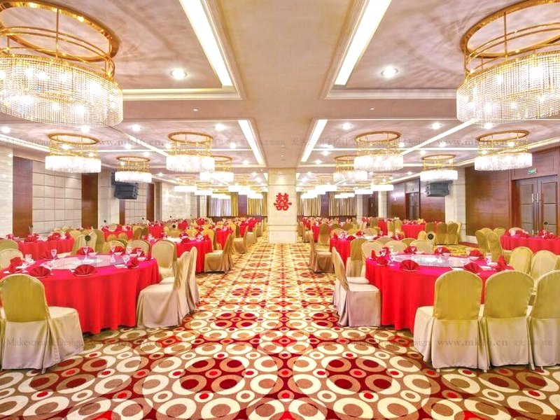 ゴールデン ホース ホテル (Golden Horse Hotel)の写真