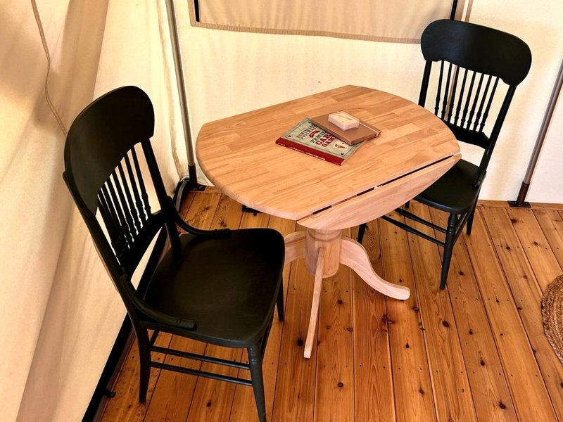 Reconnect with Nature at this Equipped Tented Cabin in Tekamah, Nebraskaの写真