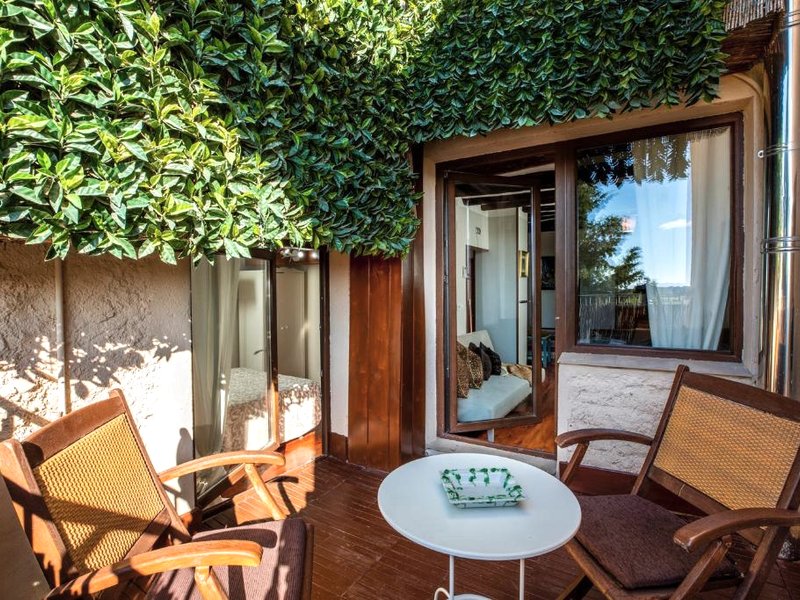 Apartamentos Vino Tinto y Restaurante Tomate Rosaの写真