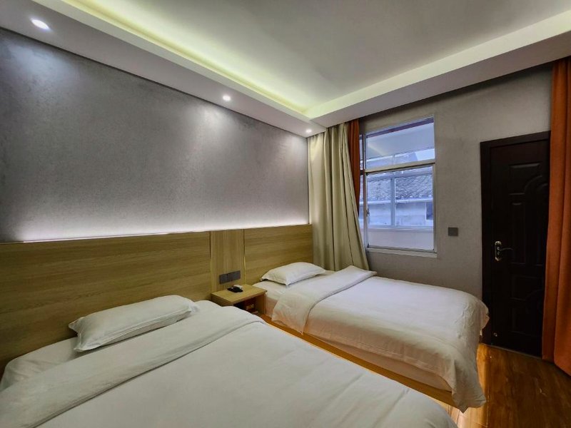 Border Town International Youth Hostel Fenghuang Ancient City Bar Street Branchの写真