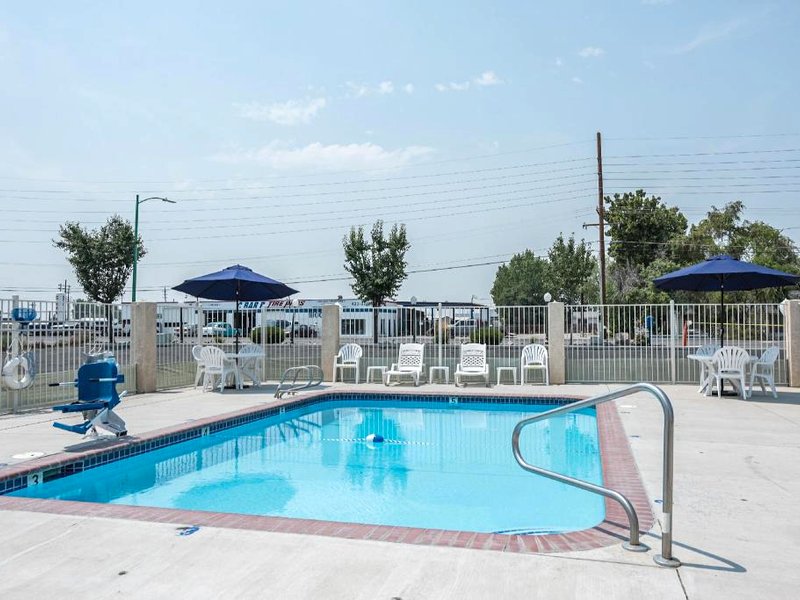 Motel 6 Fallon, NVの写真