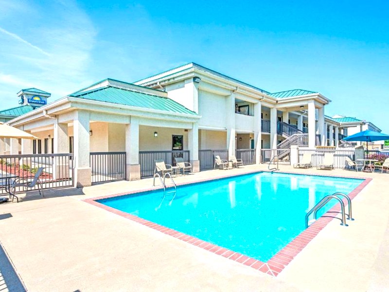 デイズ イン バイ ウィンダム コヴィントン (Days Inn by Wyndham Covington)の写真