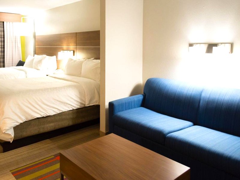 Holiday Inn Express Hotel & Suites Muskogee By IHGの写真