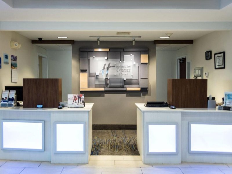 Holiday Inn Express Hotel & Suites Muskogee By IHGの写真