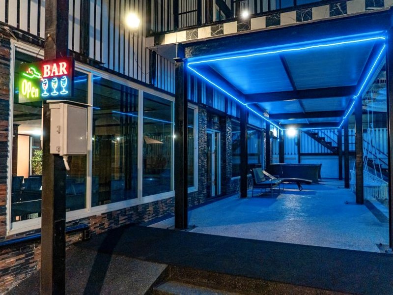 ブルー スカイ レジデンス エアポート (Blue Sky Residence Airport)の写真