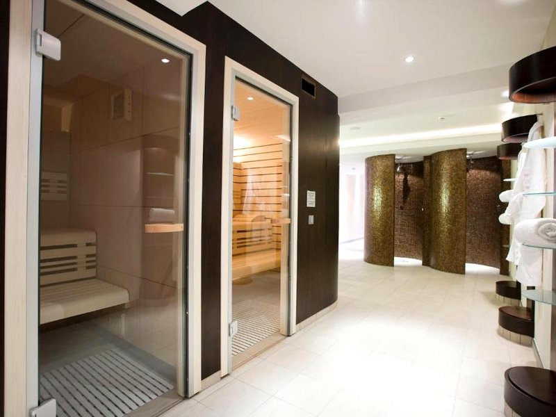 ホテル グレイフラッター ホフ (Hotel Graefrather Hof)の写真