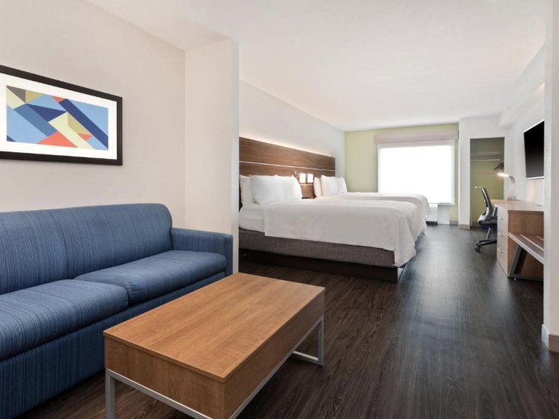 Holiday Inn Express Hotel & Suites Largo-Clearwater By IHGの写真