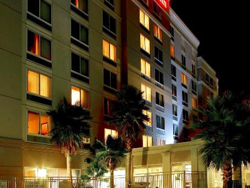 ヒルトン ガーデン イン オックスナード カマリロ (Hilton Garden Inn Oxnard/Camarillo)の写真