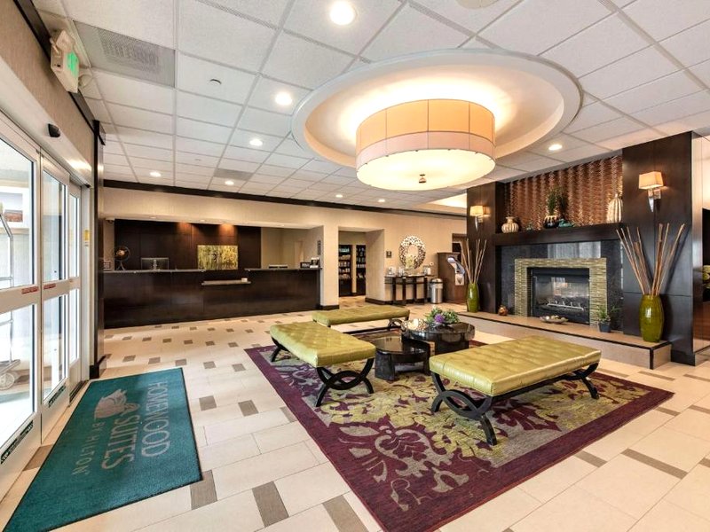 ホームウッド スイーツ バイ ヒルトン オックスナード カマリロ (Homewood Suites by Hilton Oxnard/Camarillo)の写真