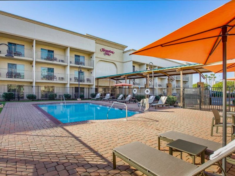 ハンプトン イン チャネル アイランズ ハーバー (Hampton Inn Channel Islands Harbor)の写真