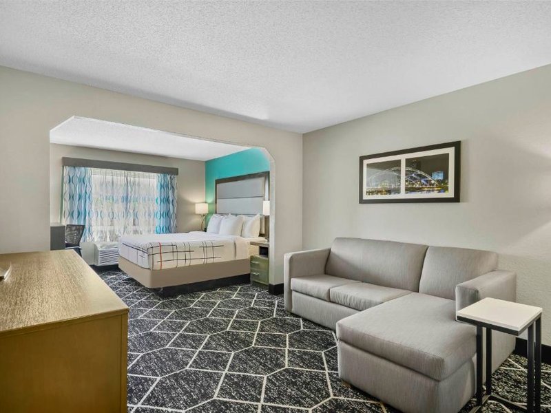 La Quinta Inn & Suites by Wyndham Bataviaの写真