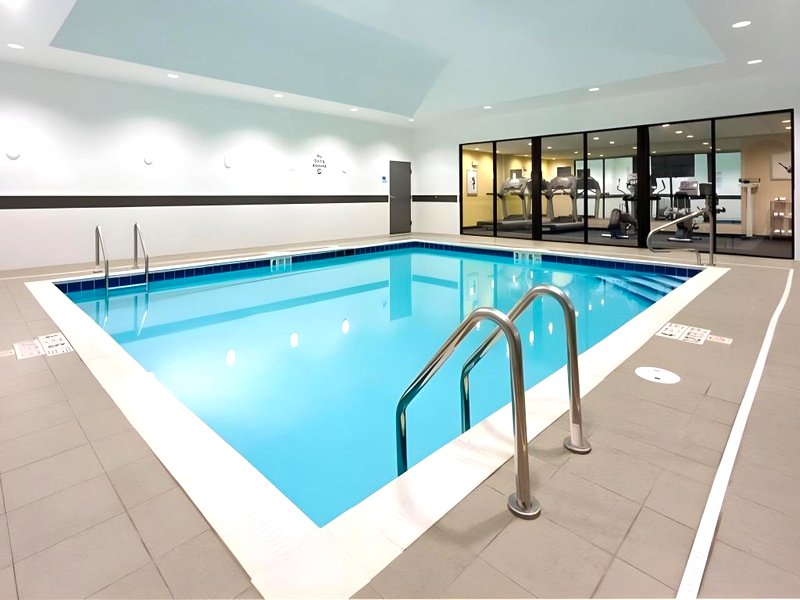 Holiday Inn Express and Suites Batavia By IHGの写真