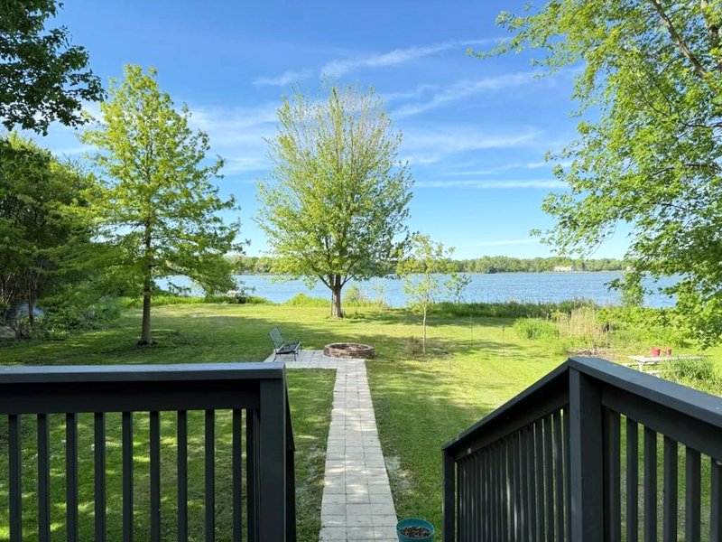 Lakehouse Getawayの写真