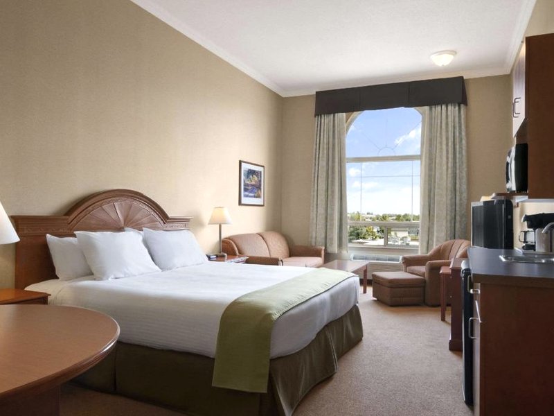 スーパー 8 バイ ウィンダム フォート セント ジョン BC (Super 8 By Wyndham Fort St. John Bc)の写真