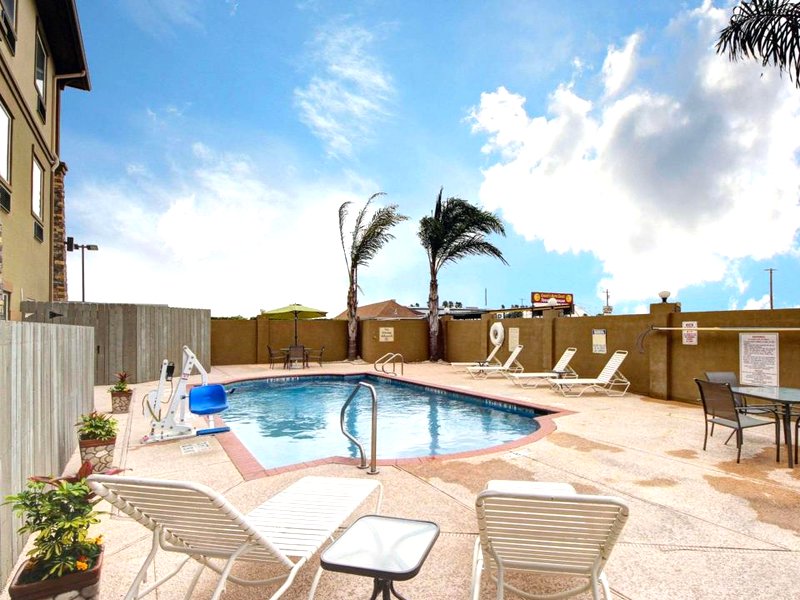 コンフォート イン&スイーツ ドンナ ニア インターステート 2 (Comfort Inn & Suites Donna near I-2)の写真